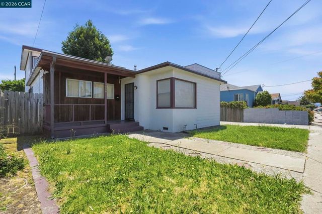 3008 Center Avenue, Richmond, CA 94804