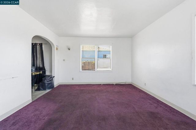 3008 Center Avenue, Richmond, CA 94804