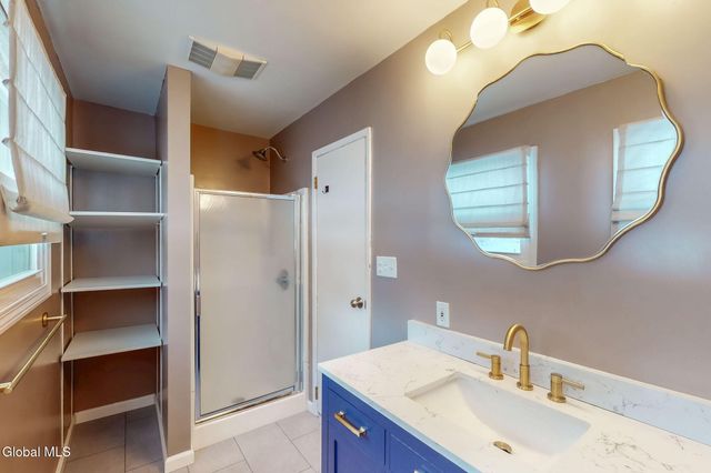 26 Birchwood Drive, Halfmoon, NY 12065