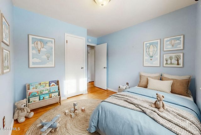 26 Birchwood Drive, Halfmoon, NY 12065