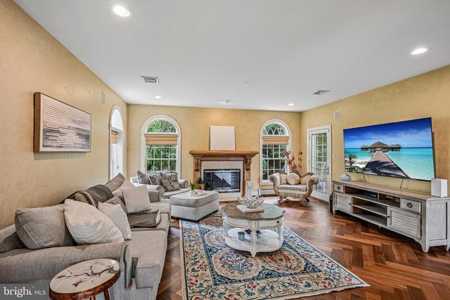 434 MEETINGHOUSE RD, Ambler, PA 19002