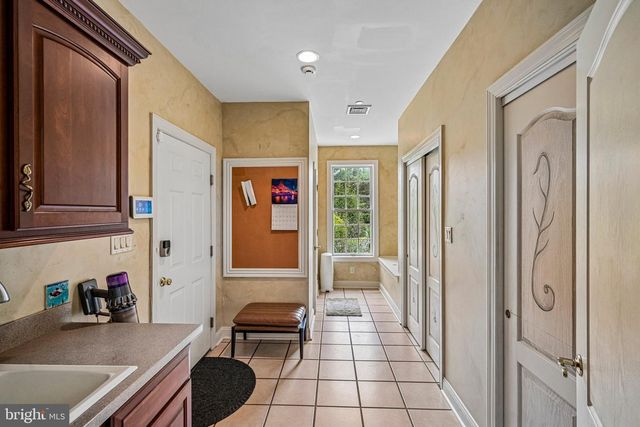 434 MEETINGHOUSE RD, Ambler, PA 19002