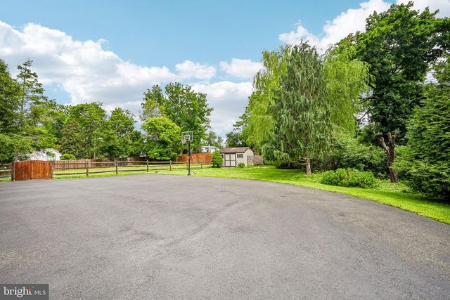 434 MEETINGHOUSE RD, Ambler, PA 19002