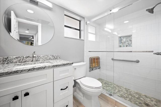 4640 W Lucerne Lakes Blvd W W 205, Lake Worth, FL 33467