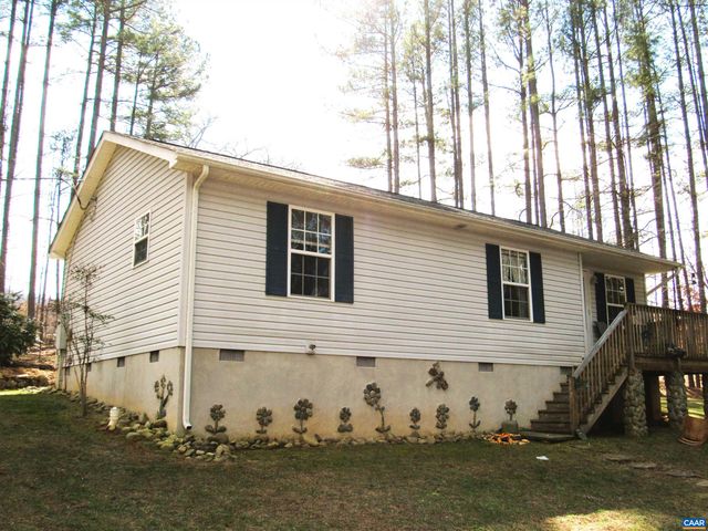 3324 LAUREL RD, Shipman, VA 22971