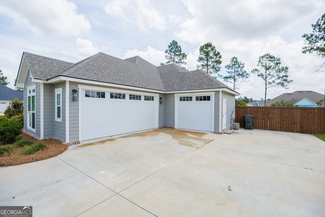 7290 Mill Ridge Drive, Hahira, GA 31632