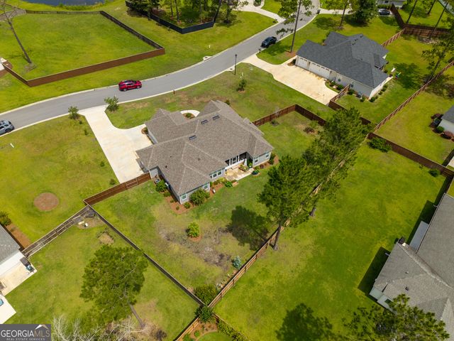 7290 Mill Ridge Drive, Hahira, GA 31632