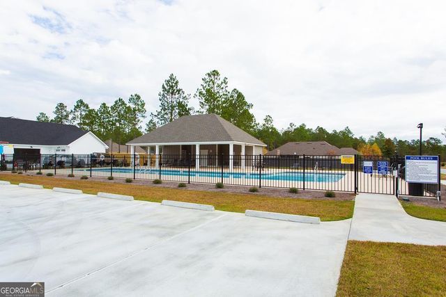 7290 Mill Ridge Drive, Hahira, GA 31632