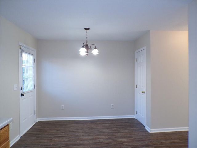 135 Madison Place, Adairsville, GA 30103