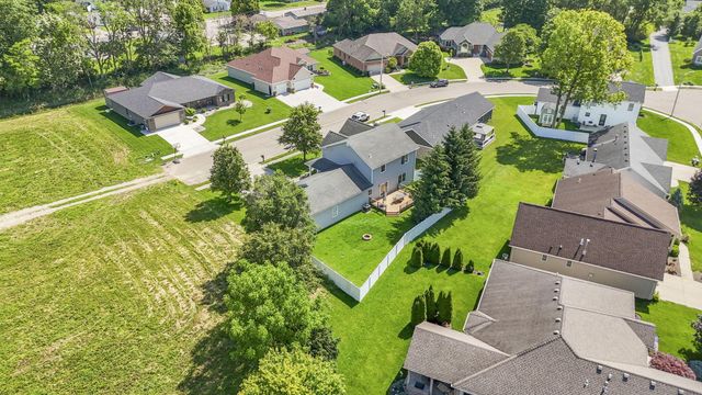 928 Old Nursery Trail, Troy, OH 45373