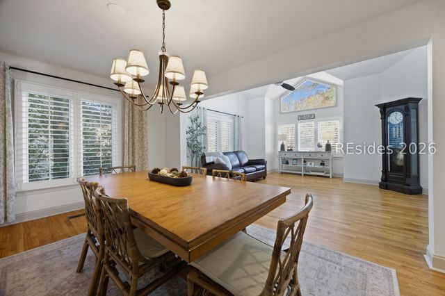 11 Wax Myrtle Ct, Hilton Head Island, SC 29926