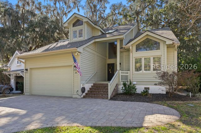 11 Wax Myrtle Ct, Hilton Head Island, SC 29926