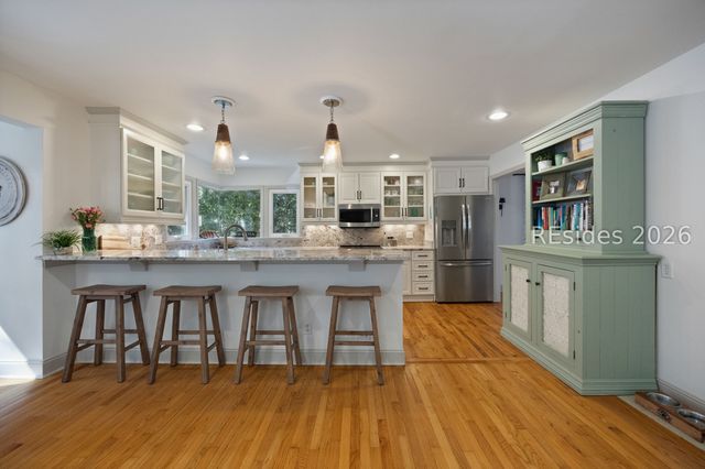 11 Wax Myrtle Ct, Hilton Head Island, SC 29926