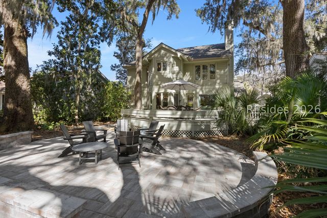 11 Wax Myrtle Ct, Hilton Head Island, SC 29926