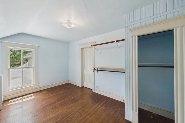 1152 Ross Avenue, Saint Paul, MN 55106