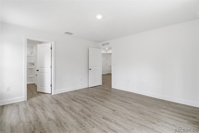 1390 W Kenmore Drive, Dunnellon, FL 34434