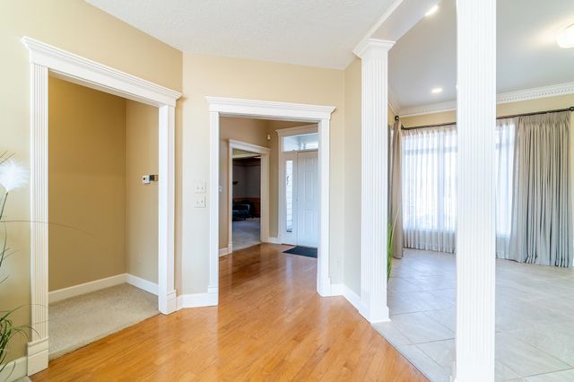 12027 Sycamore Lakes Court, Fort Wayne, IN 46814