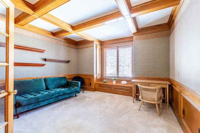 12027 Sycamore Lakes Court, Fort Wayne, IN 46814