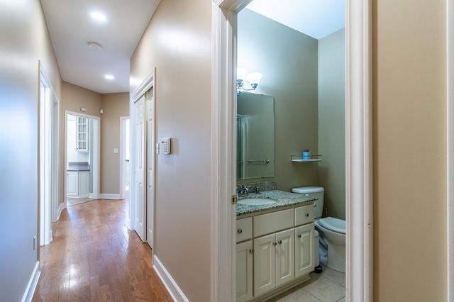 12027 Sycamore Lakes Court, Fort Wayne, IN 46814