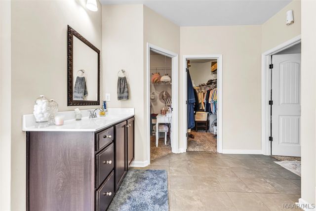 1349 Barrett Parkway, Montgomery, AL 36117