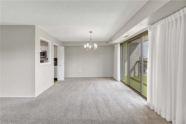 12550 Lake Avenue 706, Lakewood, OH 44107