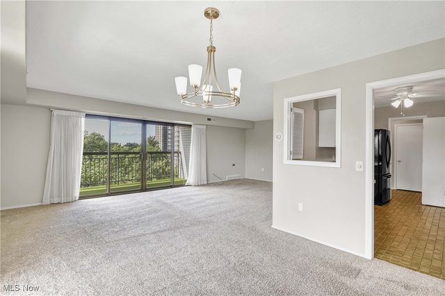 12550 Lake Avenue 706, Lakewood, OH 44107