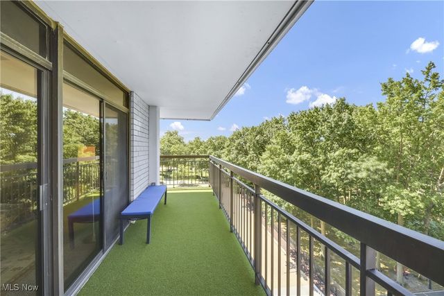 12550 Lake Avenue 706, Lakewood, OH 44107