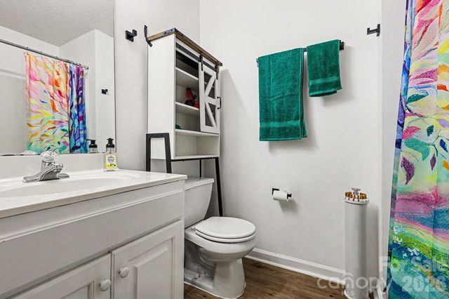 2012 Salem Bluff Drive 812, Winston Salem, NC 27127