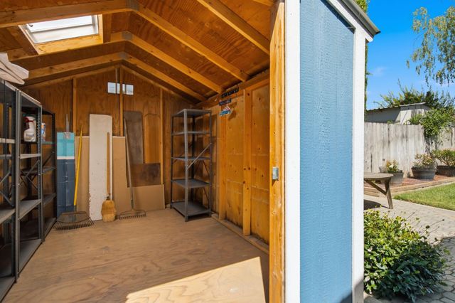 879 Carson Ave, Manteca, CA 95337
