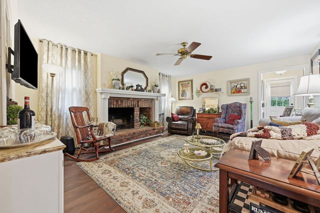 2357 Westgate DRIVE, Franklin Park, PA 15237