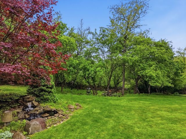 2357 Westgate DRIVE, Franklin Park, PA 15237