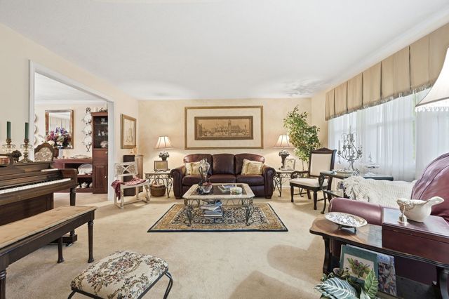 2357 Westgate DRIVE, Franklin Park, PA 15237