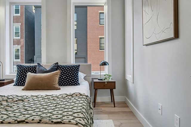 181 Maverick Street 1, Boston, MA 02128