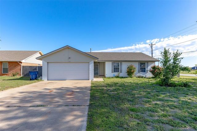 907 W Tesio Way, Mustang, OK 73064