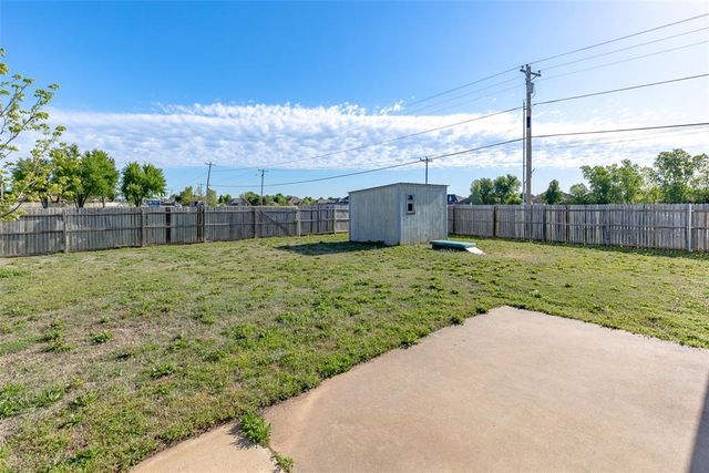 907 W Tesio Way, Mustang, OK 73064