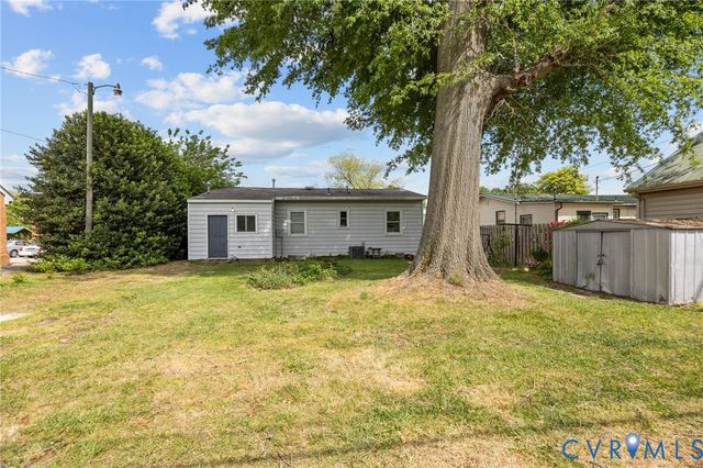 306 N 4th Ave, Hopewell, VA 23860