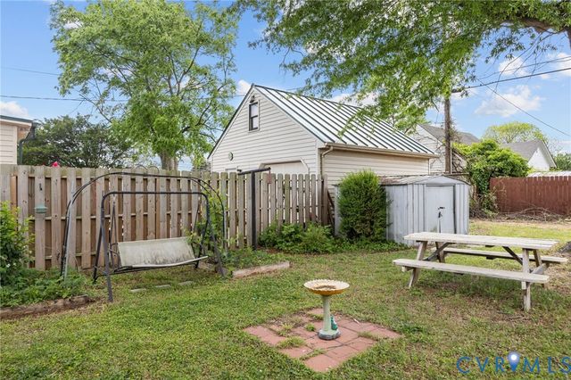 306 N 4th Ave, Hopewell, VA 23860