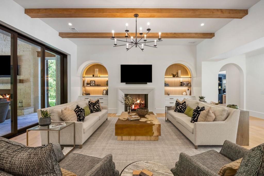 Image 7 of property listing at 200 Deerhaven Lane, Milton, GA 30004