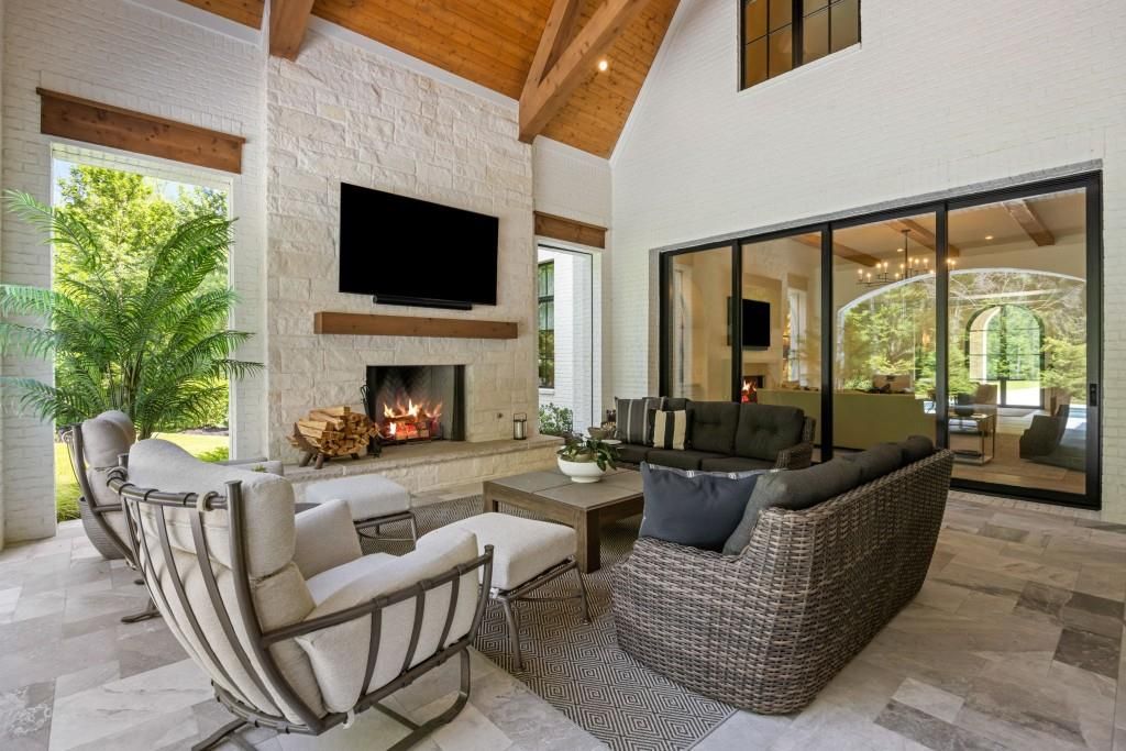 Image 83 of property listing at 200 Deerhaven Lane, Milton, GA 30004