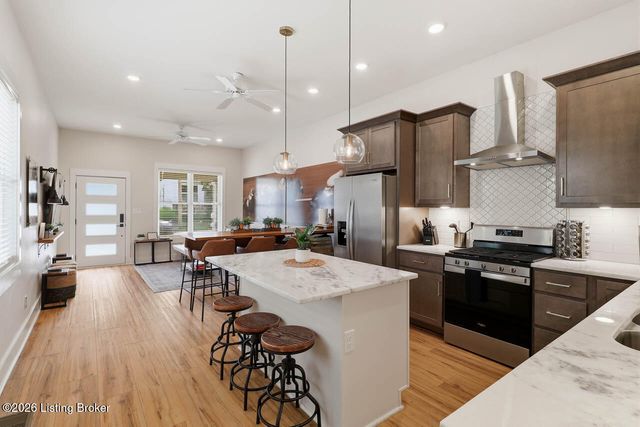 1115 Schiller Ave, Louisville, KY 40204