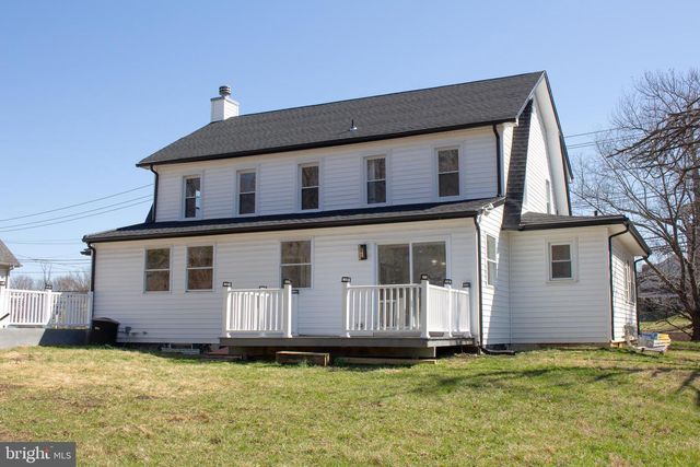 124 WARWICK RD, Lawnside, NJ 08045