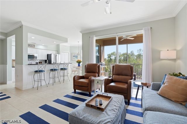 3820 Sawgrass WAY 3037, Naples, FL 34112