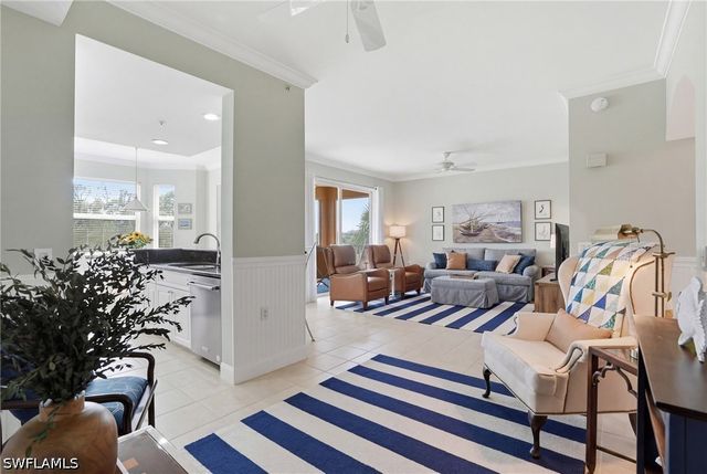 3820 Sawgrass WAY 3037, Naples, FL 34112