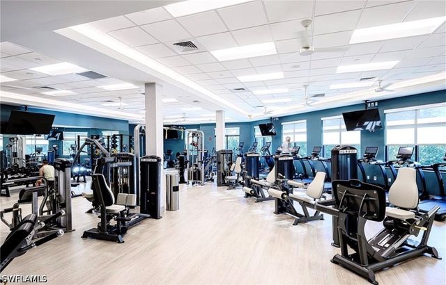 3820 Sawgrass WAY 3037, Naples, FL 34112