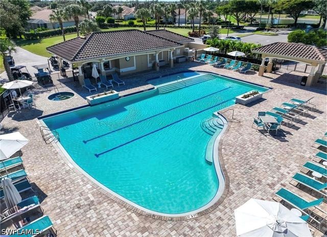 3820 Sawgrass WAY 3037, Naples, FL 34112