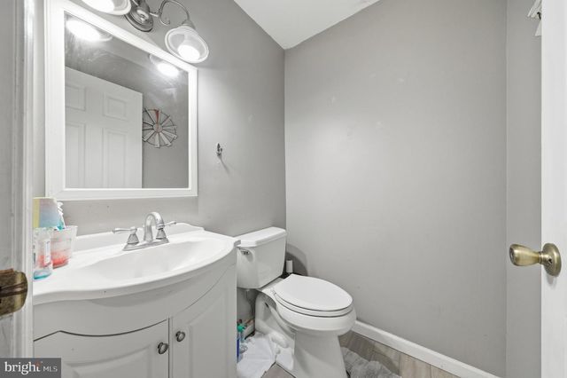 11 CARROLL ST, Thurmont, MD 21788