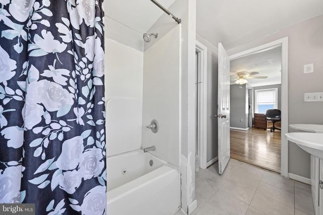 11 CARROLL ST, Thurmont, MD 21788