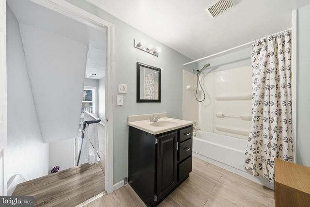 11 CARROLL ST, Thurmont, MD 21788