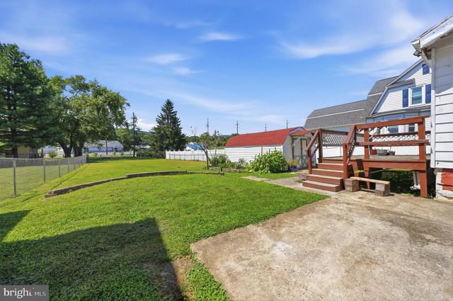 11 CARROLL ST, Thurmont, MD 21788