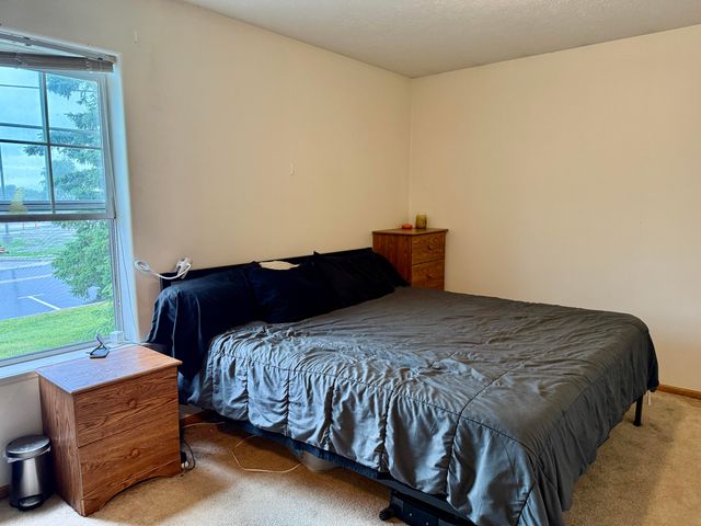 418 6th Street, Manistee, MI 49660